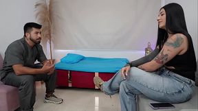 SHE COULDN'_T RESIST MY BODY AND ENDED UP FILLING ME WITH MILK DURING THE MASSAGE - LA ROLA