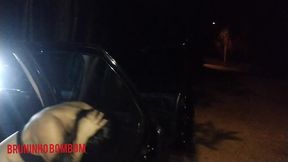 fodemos a safada da jennifer no banco se tras do carro