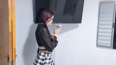 Brasil Delivery Driver Ruiva Leaves TV Techno Erect With Pussy Licking Big Tits White Ashy