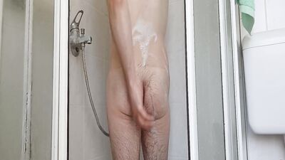 Gergely Molnar - Nice boy is under the shower before school