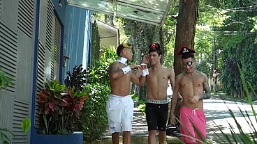 DP COM OS AMIGOS DEPOIS DE PULAR CARNAVAL - PARTE I