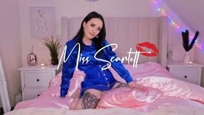 Scarlett's super sexy satin fuck!