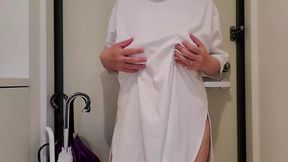 A Married Woman Who Feels Her Pussy Wet Without Telling Her Husband