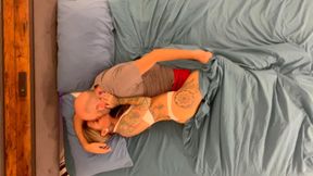 Summer Raez Gets Munched On Before Brunch