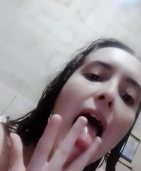 Masturbating very rich