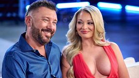 Blonde with round ass Alexa Leigh is jumping on a huge loaded dick