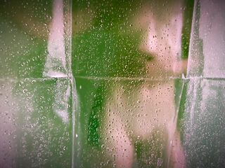 Cheerful Gender Equality month! Check out this sexy af milfy vulva-owner getting off in the shower