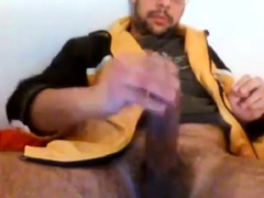 Str8 Danish Guy Cums on Paper Towel with Monstercock