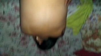 Comi o cuzinho da vizinha