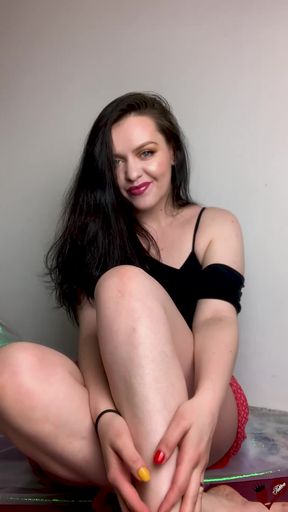 Knuckles and Toes Cracking