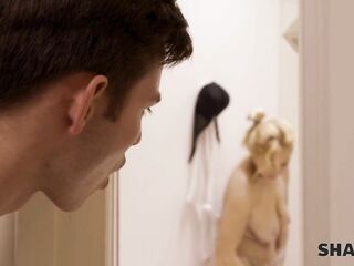 SHAME4K. Crusher bangs stepmoms ally with large butt in the shower room