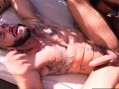 Sizzling gay bareback outdoor fun