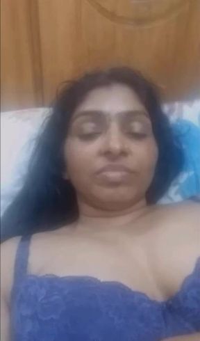 Video Chat of Farzana
