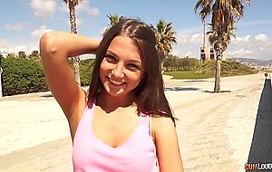 Brunette Russian Foxy Di gets a Faceful