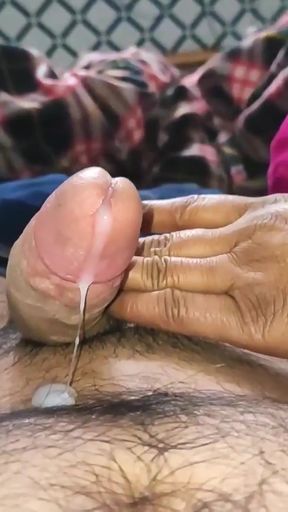 Jaw-dropping moment from &quot;Maa ne Sex ki Lat Lagai&quot;