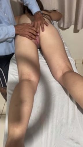 Married gets a massage and ends up not being able to stand