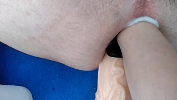 My girlfriend fist me full