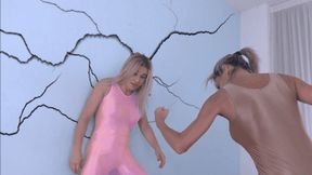 Eleonore & Pamela enter the Matrix