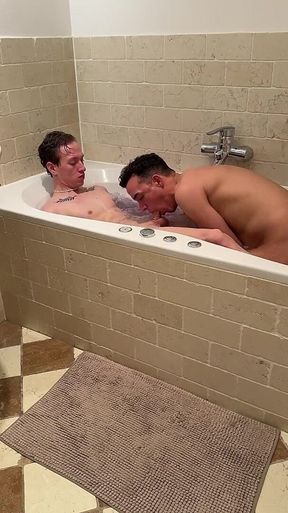 Felipe Quintana Fucking Ethan Duarte in the Bathtub