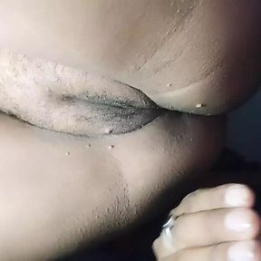 Desi bhabi ko night me aag bujhai