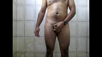 EU batendo uma punheta gostosa