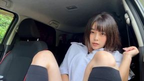 Thailand duo jerks off in car, simultaneous handjob