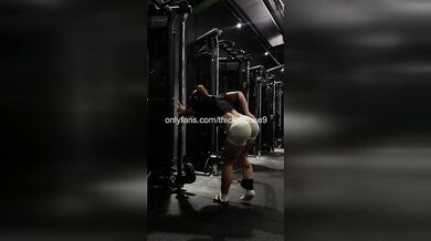 Bare Eighteen Gym Slut Caught Flashing Live on IG