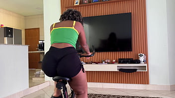 I was doing cardio when my brother-in-law arrived and you already saw what happened