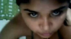 Oiledup Indian natural hooter show from hot Mumbai teen