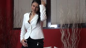 Sexy italian pornstar puts a realistic dildo in her ass hole