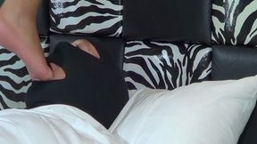 FOOT FUCKING MOUTH OF MALE SLAVE BRUNA VAZ AND SLAVE