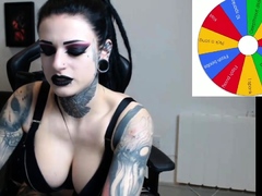 Amateur Big Boobs jerks Big Dick