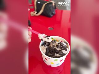 Keeping Our Date Kewl With Hawt Blondie Sweetheart Kali Roses