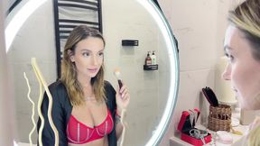 Bathroom Fuck and Pussy Creampie