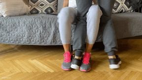 KIRA AND CHLOE FOOT FIGHT - MP4 HD