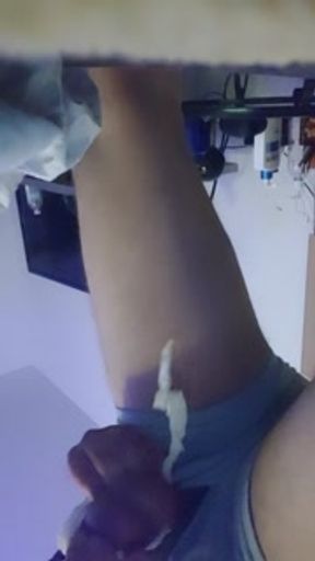 Shoved a dildo up my ass before heading out