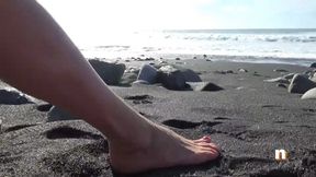 Naomi and Nico fuck as a couple in an abandoned house