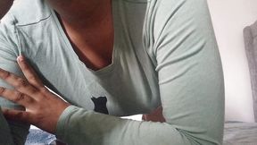 Crazy Stepmom Has a Homemade Masturbation with Squirting and Clean and Shaved Pussy