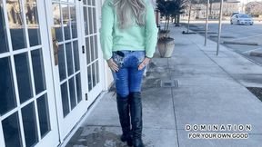 MILF Greta floods her jeans while waiting for her Uber ride at the shopping center - HD 1080