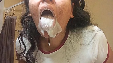 Teeth Brushing & Heavy Mouthwash Foam