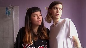 Chrissy & Jay Jay - Bubble Bath Bts