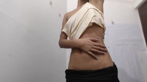 Horny 18 Year Old Woman Moving Her Ass