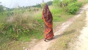 village hot bhabhi urineing xxx video