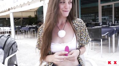 Nutaku Made Me Wet in Public, So I Gave a Beach BJ - KLX