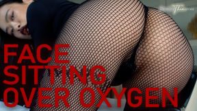 FACESITTING OVER OXYGEN