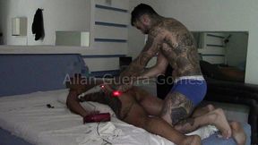 parte 3 de um atendimento de 3 horas. massagem relaxante com final feliz tirando a virgindade anal de um homem com mais de 50...