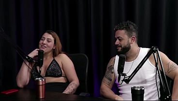Amateur Latina gives tips for anal sex and shares her scene with