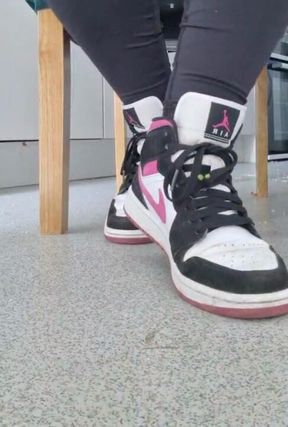 Sweaty Nike removal