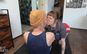 Flexible Girlfriend Fuck!!