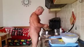While Brizzolo Cooks a Carbonara Pasta Dish, Cicciolo Performs on Cam4 in the Bathroom